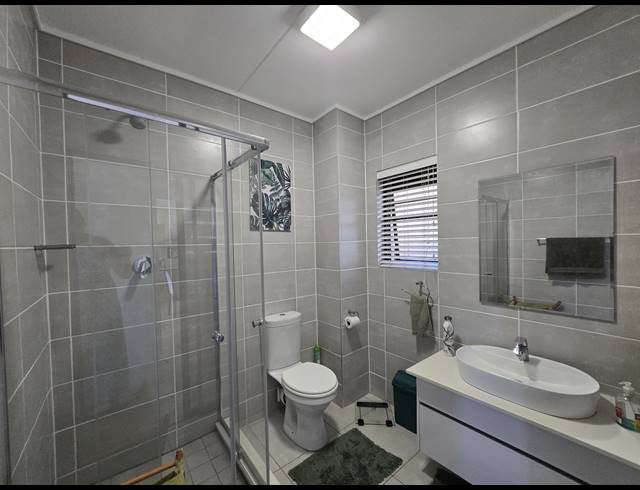3 BEDROOM APARTMENT TO LET IN BALLITO CENTRAL